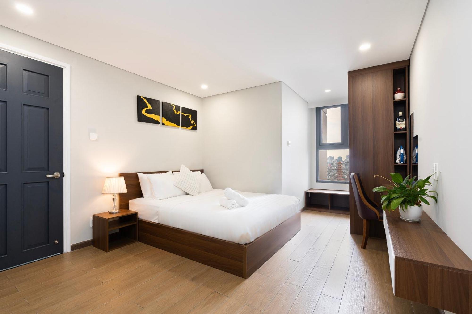 Louisa Vinh Hoi Apartment