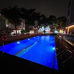 Louisa Vinh Hoi Apartment